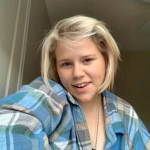 Meet your Posher, Alisha